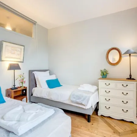Apartment Renove, 2 Ch, Wifi, Garage, A 15 Min Gare Rer Paris - Fr-1-526-3